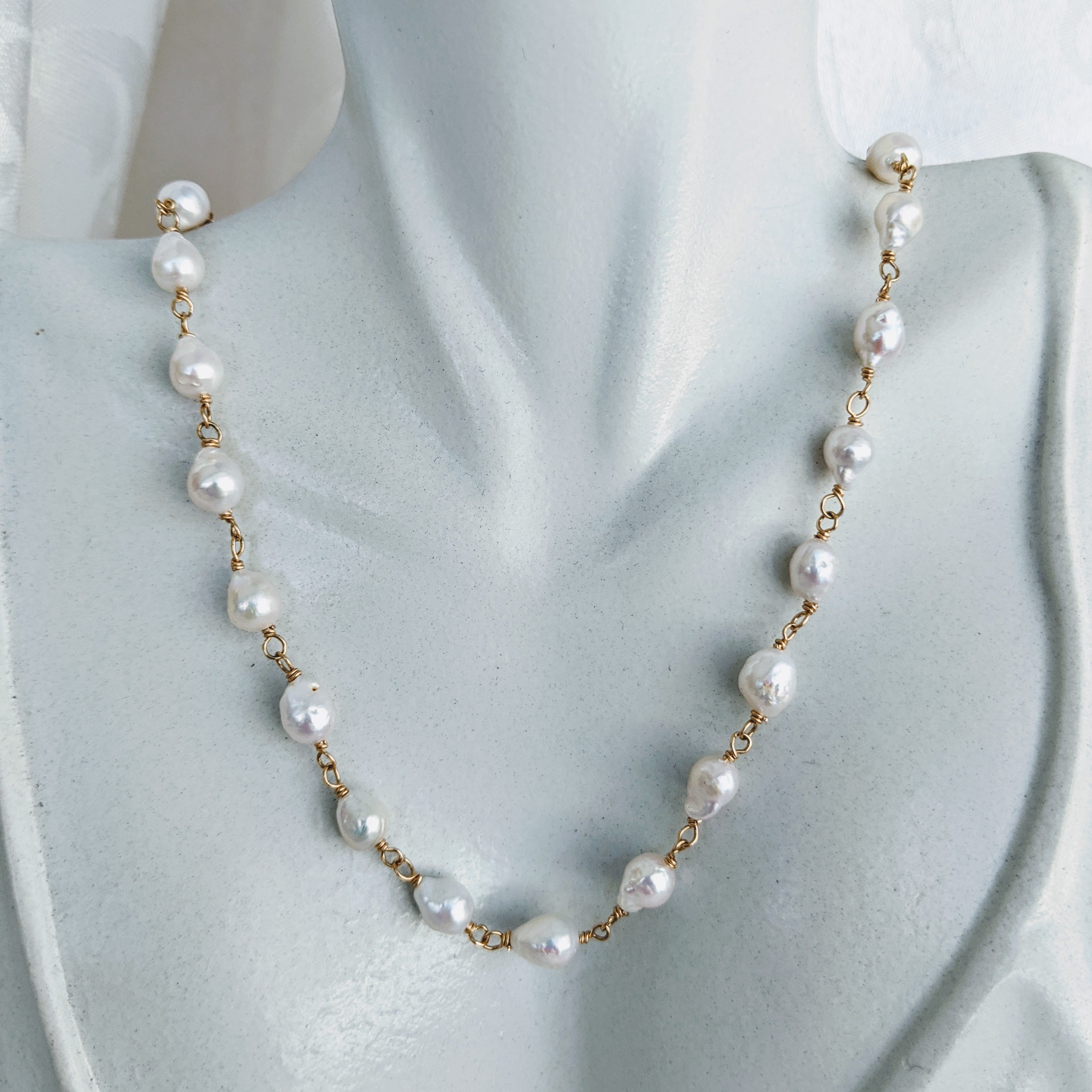 Super-Slim Freshwater Pearl Double Strand Emerald Layer Necklace | Modern pearl  jewelry, Sophisticated necklace, Pearl earring set